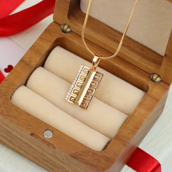 "Rose Gold Geometric Rectangle Pendant with Crystal Accent Strip, XPPT1482 - Picture 2 of 13